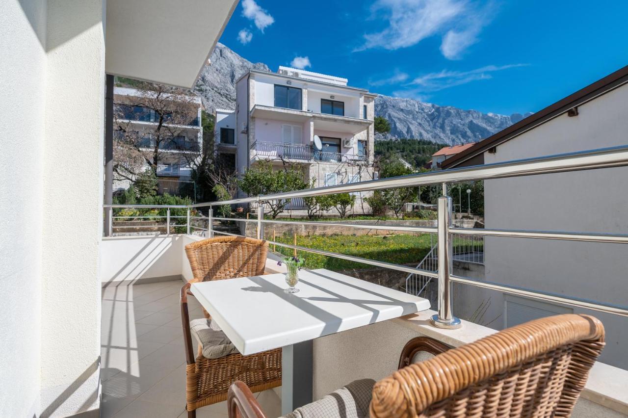 Appartement Bilin San à Baška Voda Extérieur photo