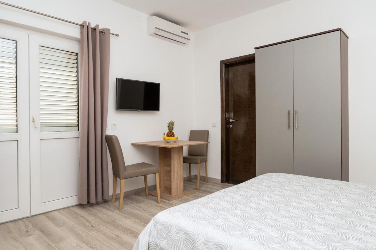 Appartement Bilin San à Baška Voda Extérieur photo